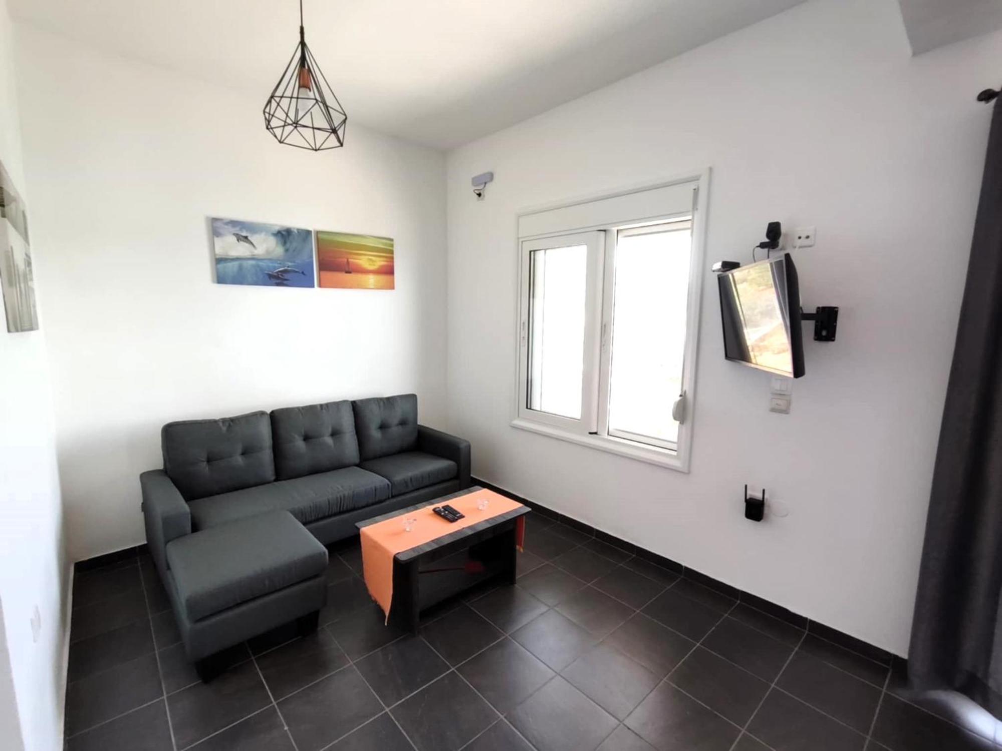 Aegean Beachfront Petriaí 外观 照片